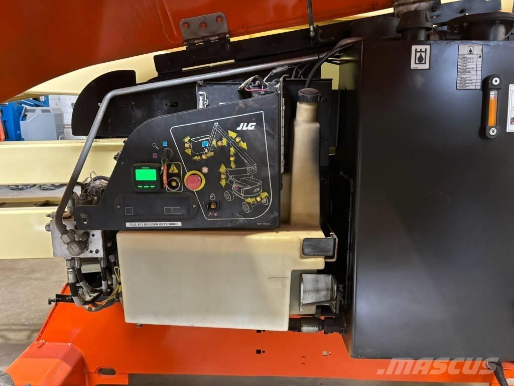 JLG 450 AJ Bomlifte med knækarm
