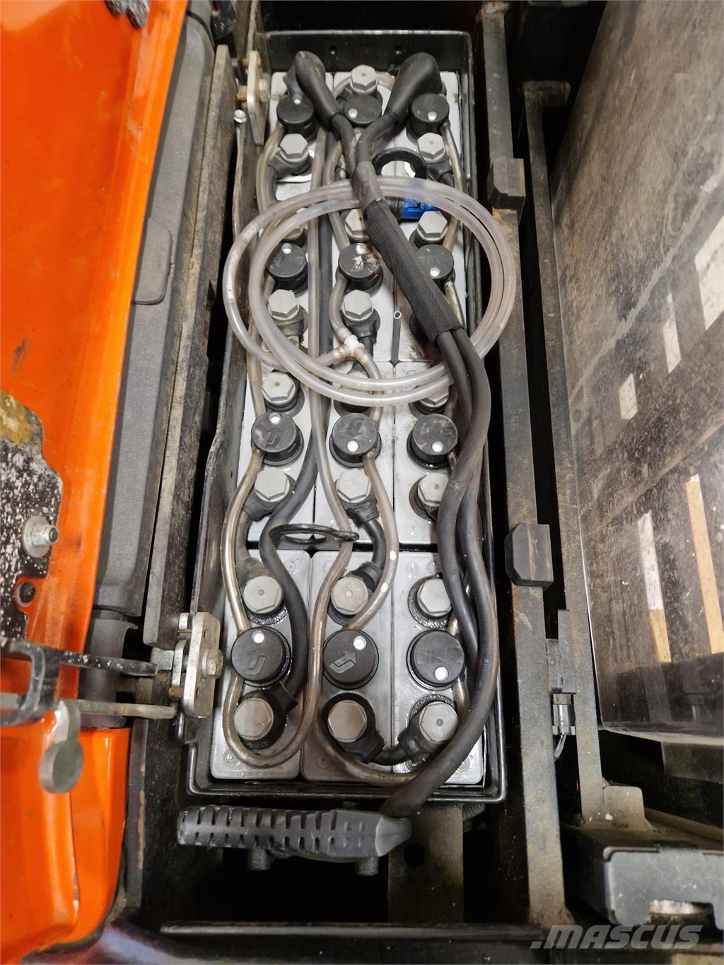 Toyota SPE120L Selvkørende stablere