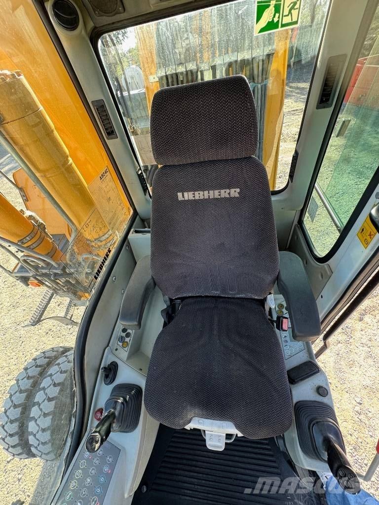 Liebherr A 924 C Materialehåndteringsmaskiner