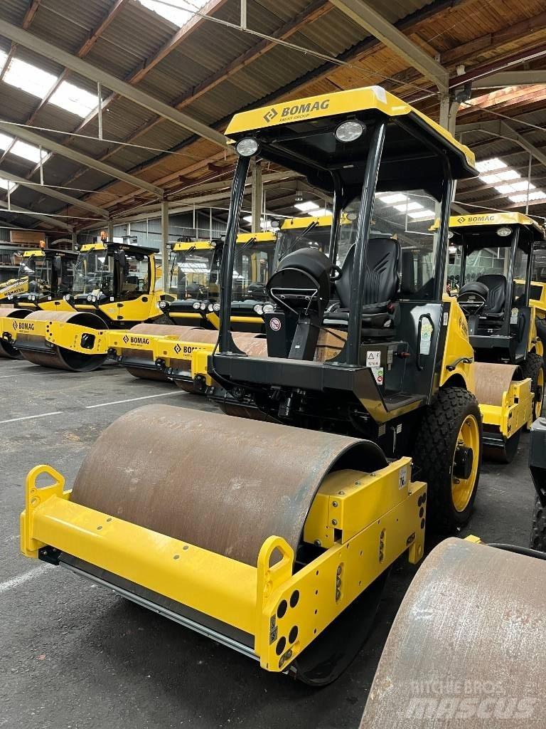 Bomag BW 124 DH-5 Enkelt tromle