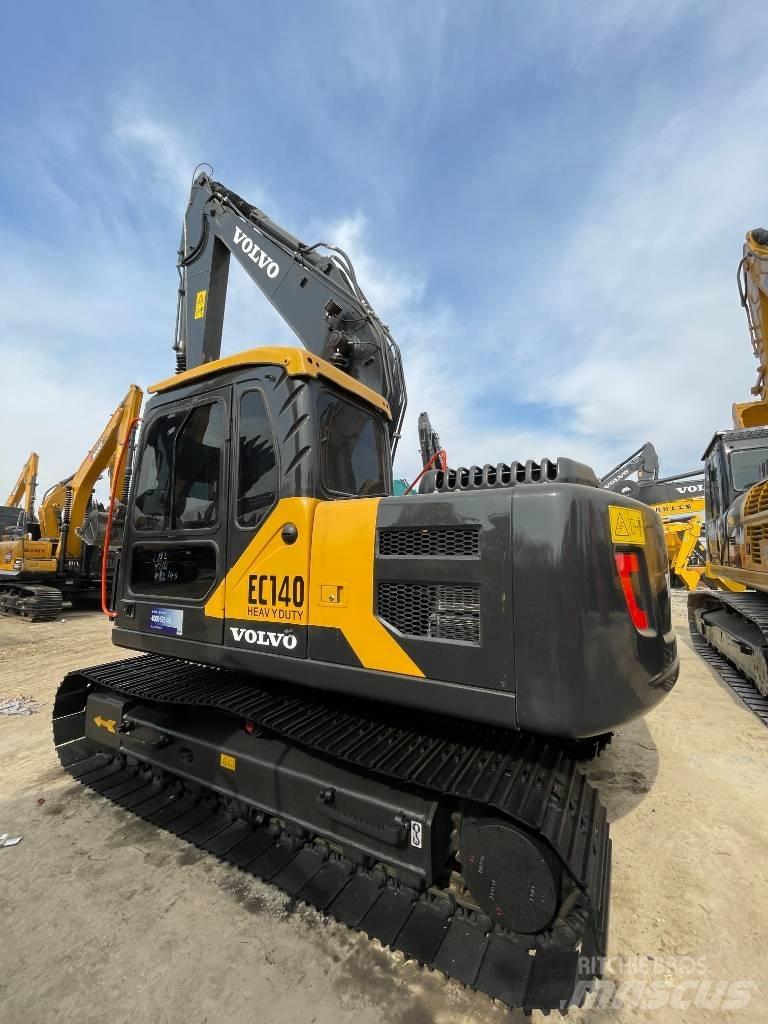 Volvo EC 140 Midi-gravemaskiner 7t - 12t