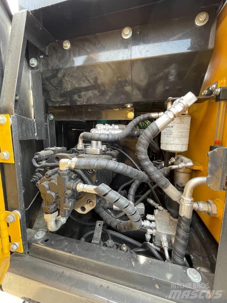 Volvo EC 140 Midi-gravemaskiner 7t - 12t