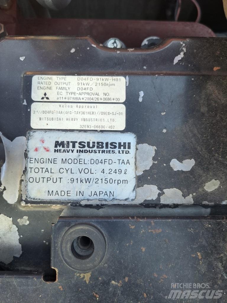 Hyundai 140 C-9 Gravemaskiner på larvebånd