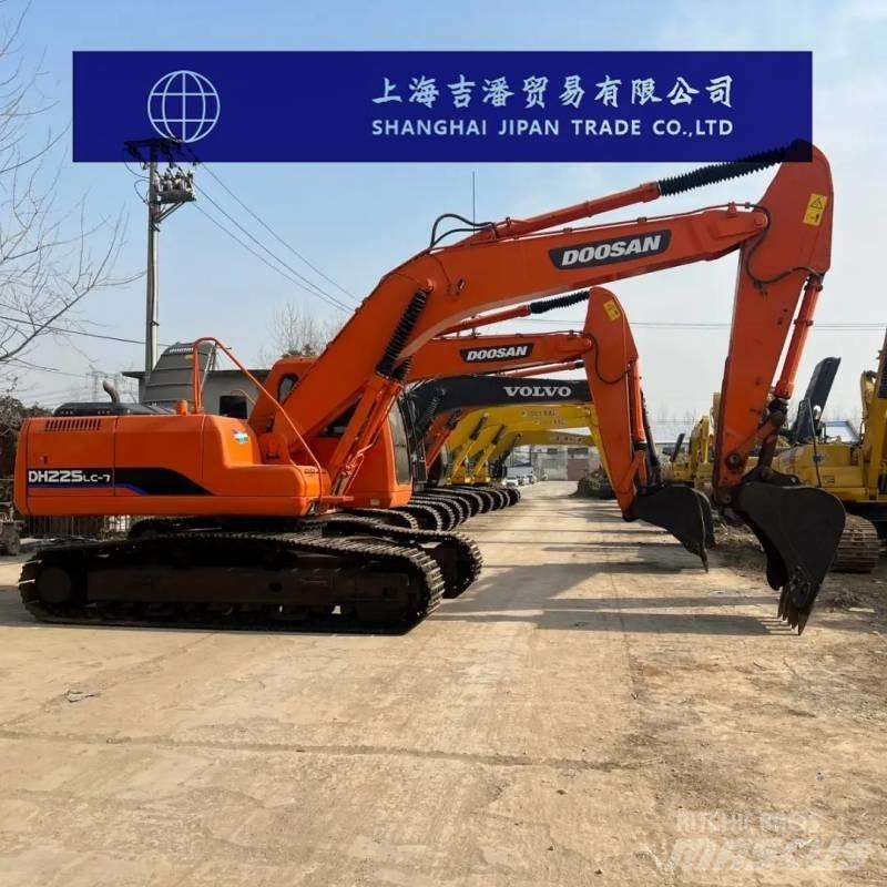 Doosan DH 225 LC-7 Gravemaskiner på larvebånd