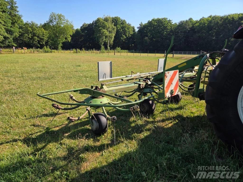 Krone KW 5.50/4x7 River og høvendere