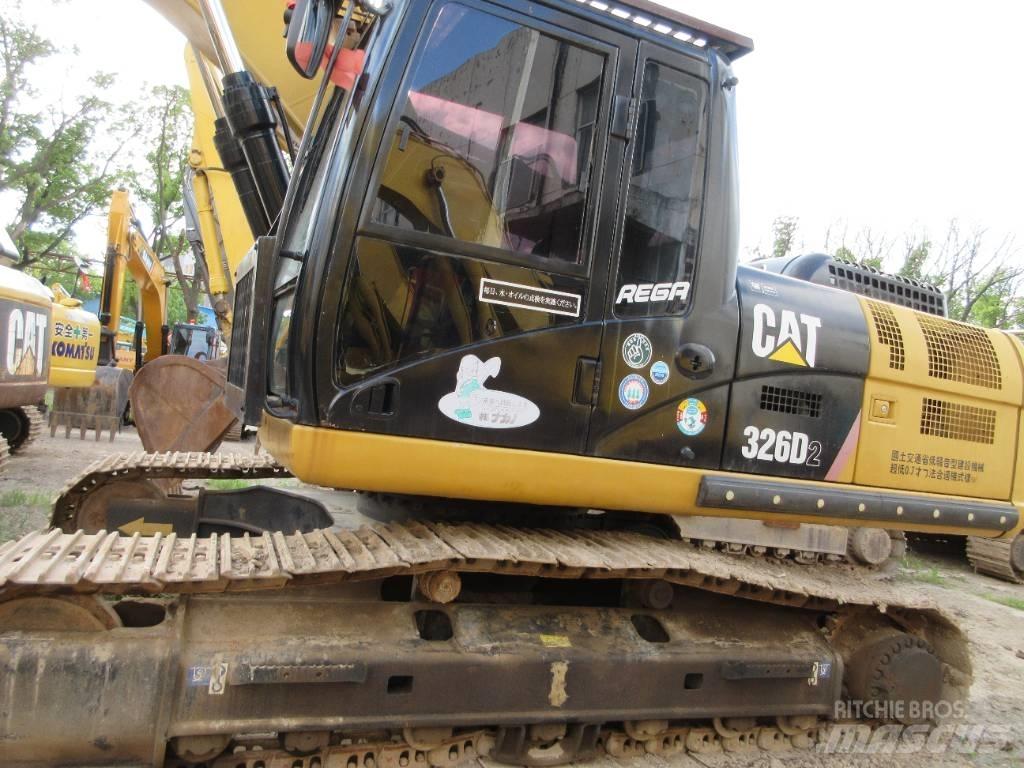CAT 326 Gravemaskiner på larvebånd
