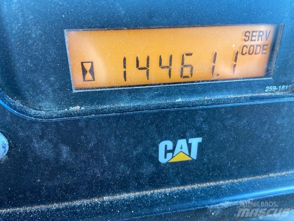 CAT D 6 T LGP Bulldozer på larvebånd