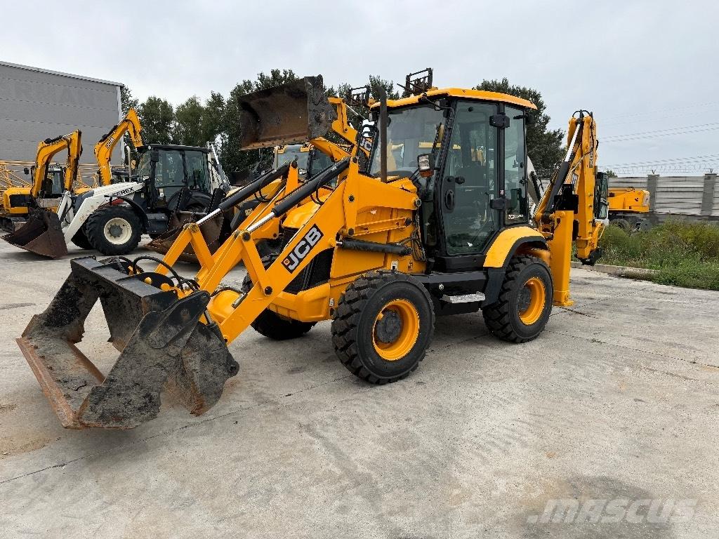 JCB 3 CX / compact Rendegravere