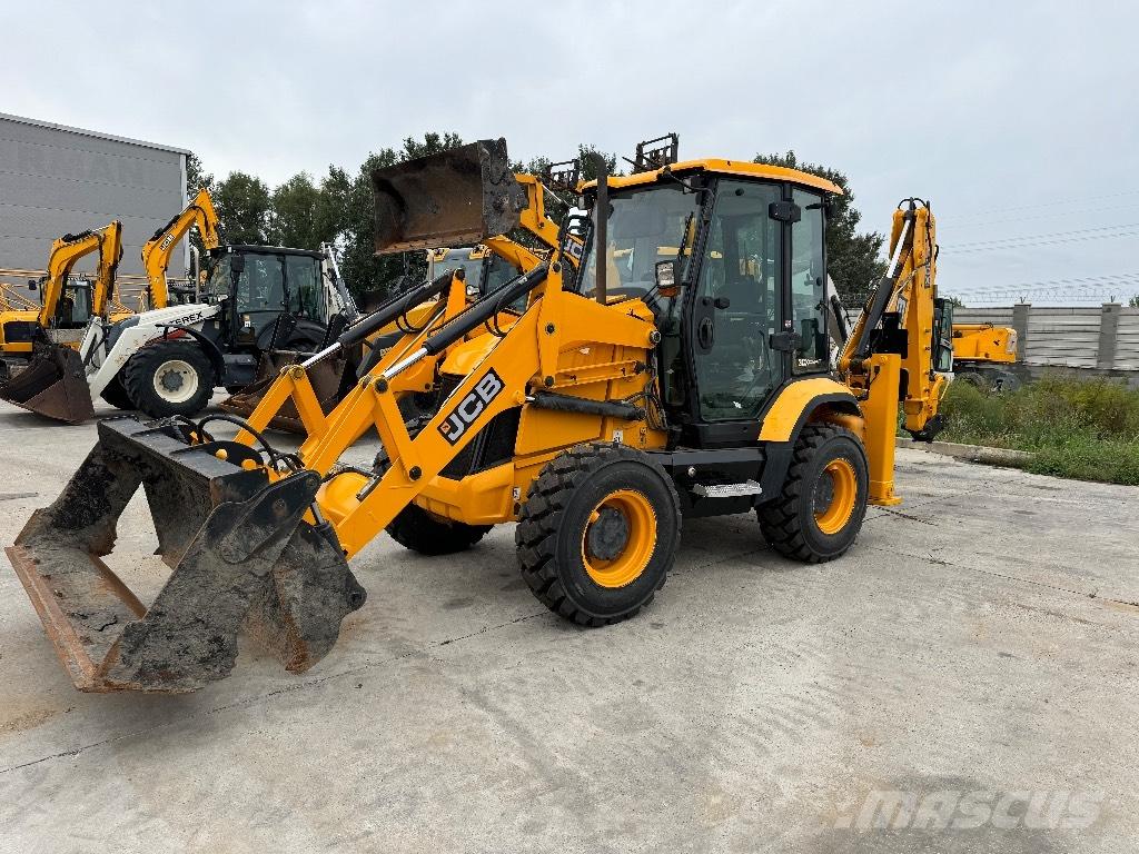 JCB 3 CX / compact Rendegravere