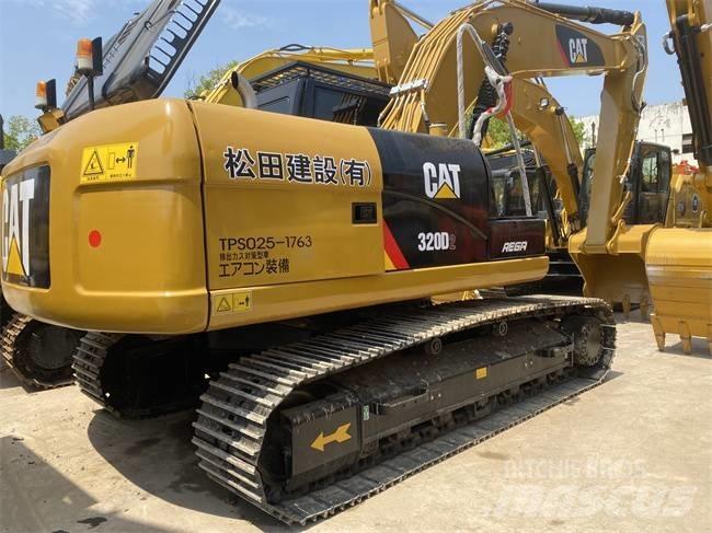 CAT 320 D2 Gravemaskiner på larvebånd