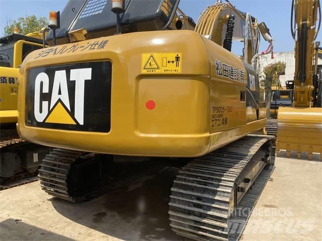 CAT 320 D2 Gravemaskiner på larvebånd
