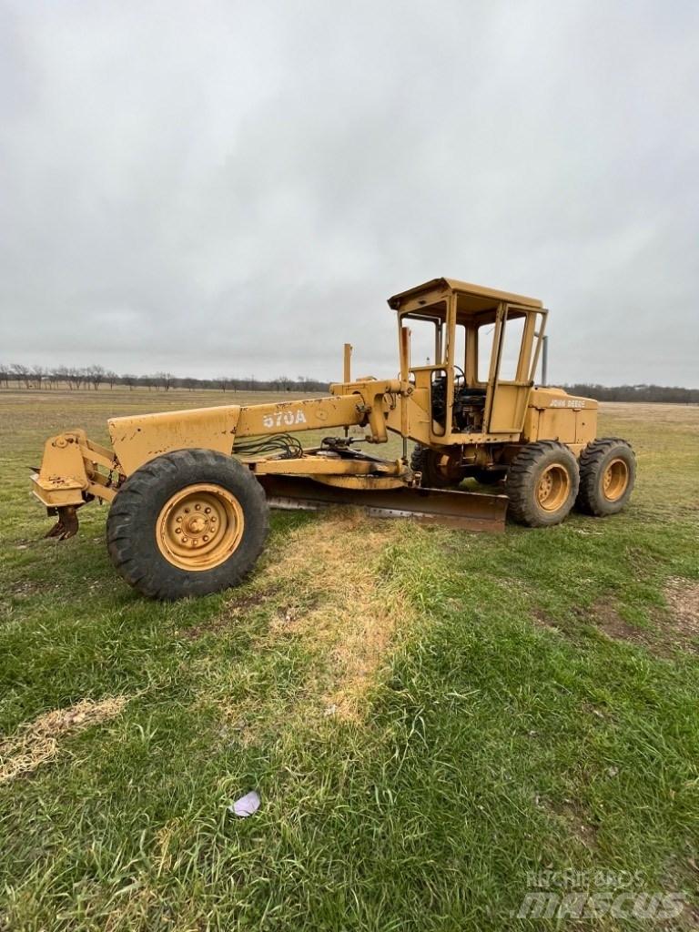 DEERE 570A Vejhøvle / Gradere