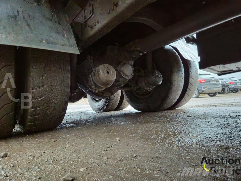 Volvo FM12 Lastbiler med tip