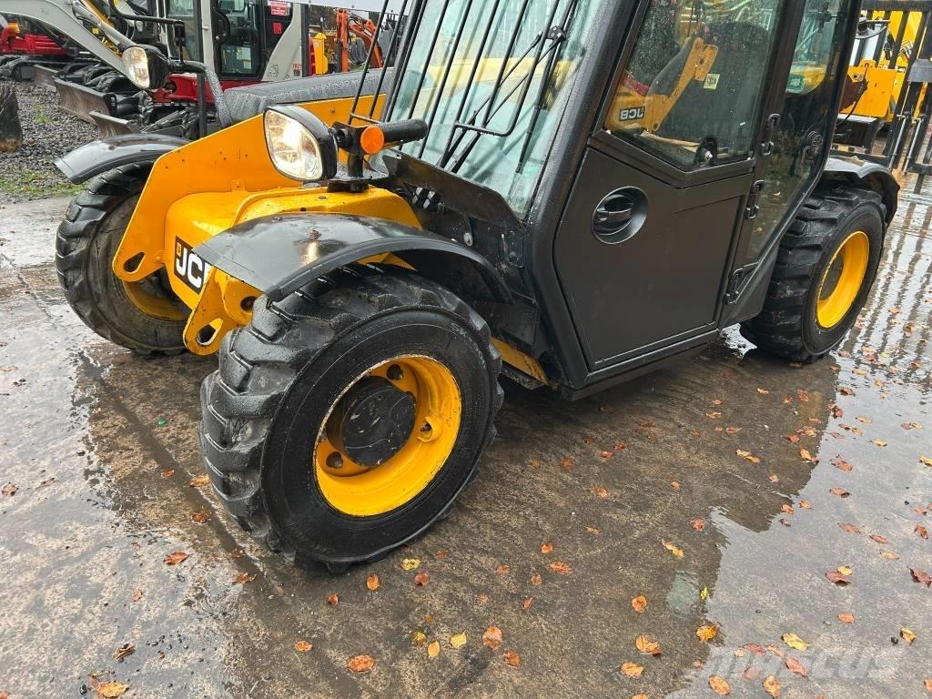 JCB 525-60 Teleskoplæssere