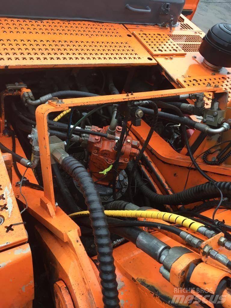Doosan DX420LC Gravemaskiner på larvebånd