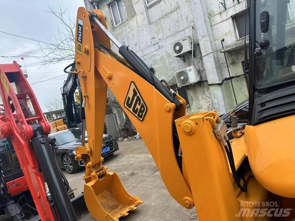 JCB 3 CX Rendegravere