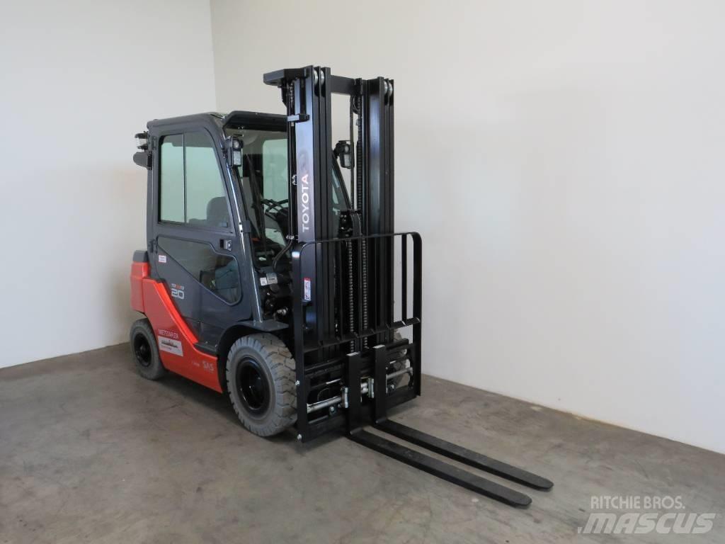 Toyota 8 FDF 20 Diesel gaffeltrucks