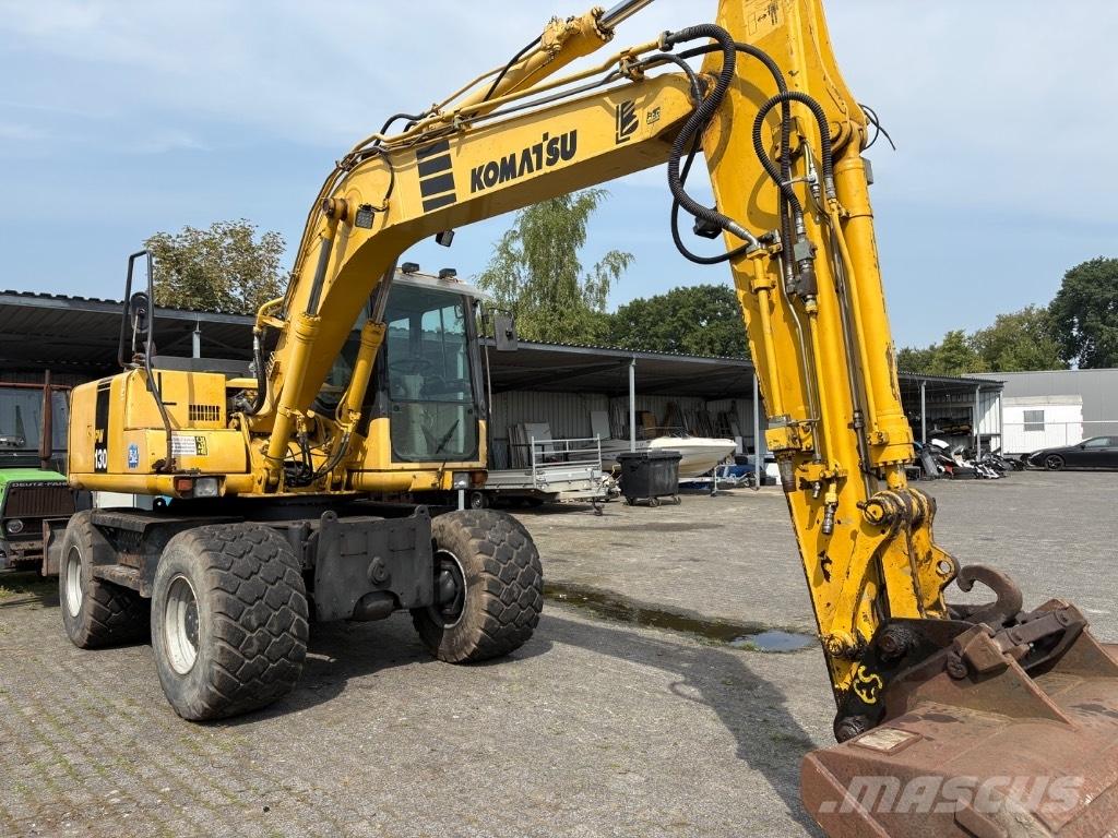 Komatsu PW 130-7K Gravemaskiner på hjul