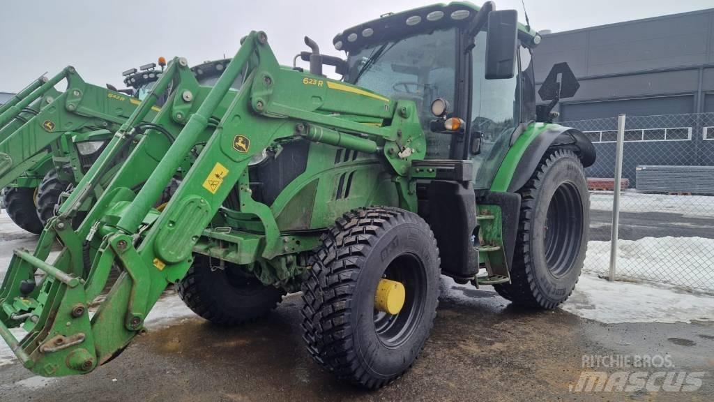 John Deere 6130 R Traktorer