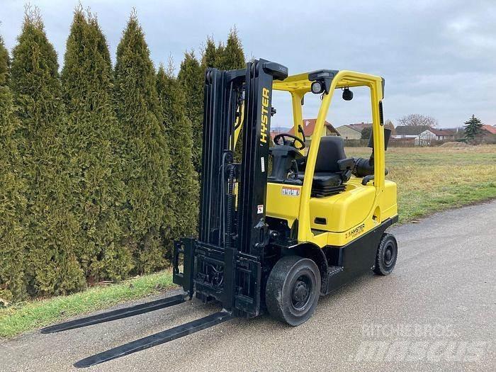 Hyster H2.5Ft Gaffelstabler med gående fører