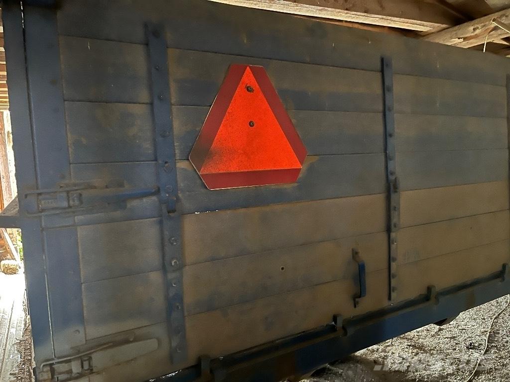 EOS Kippikärry 14m3 Sneglevogne