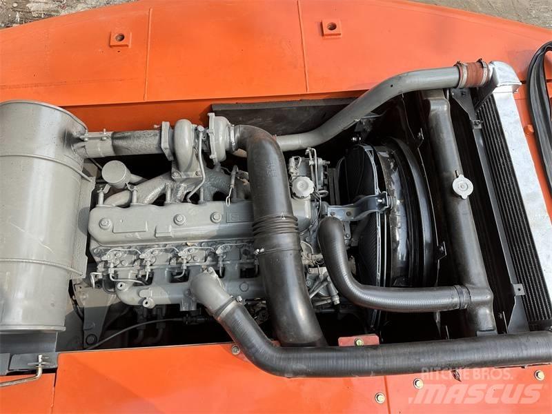 Hitachi 200 Gravemaskiner på hjul