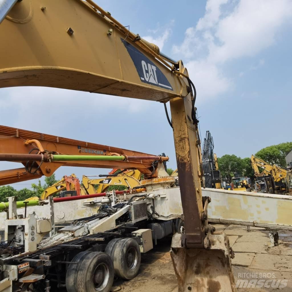 CAT 320 B L Gravemaskiner på larvebånd