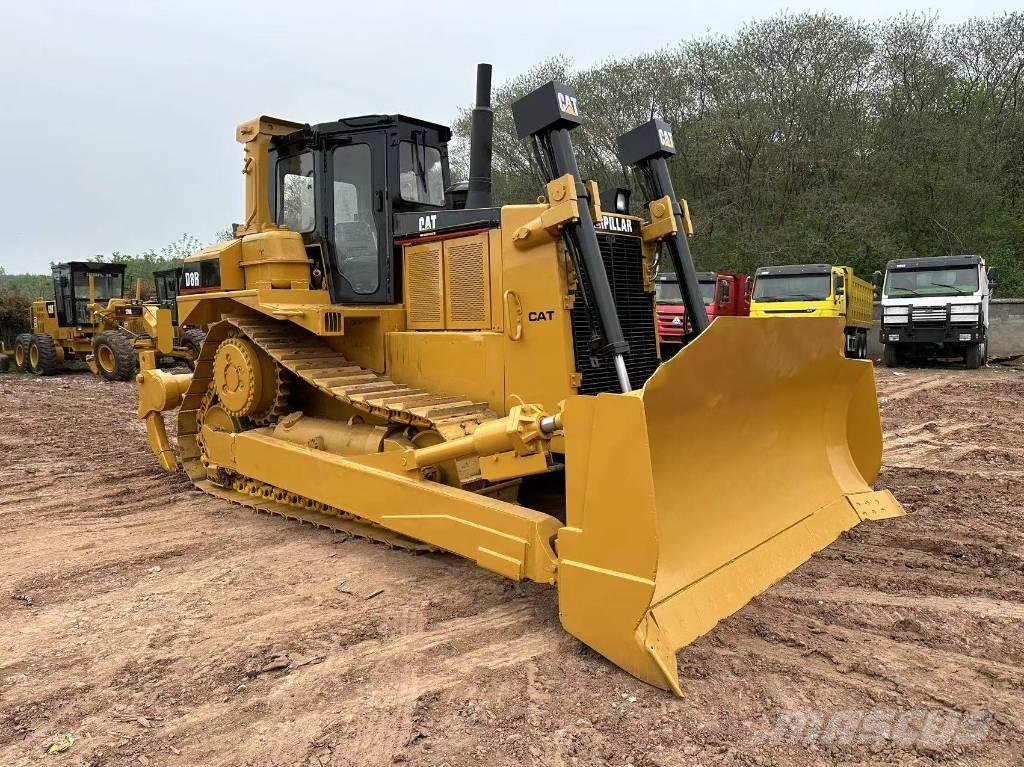 CAT D 8 R Bulldozer på larvebånd