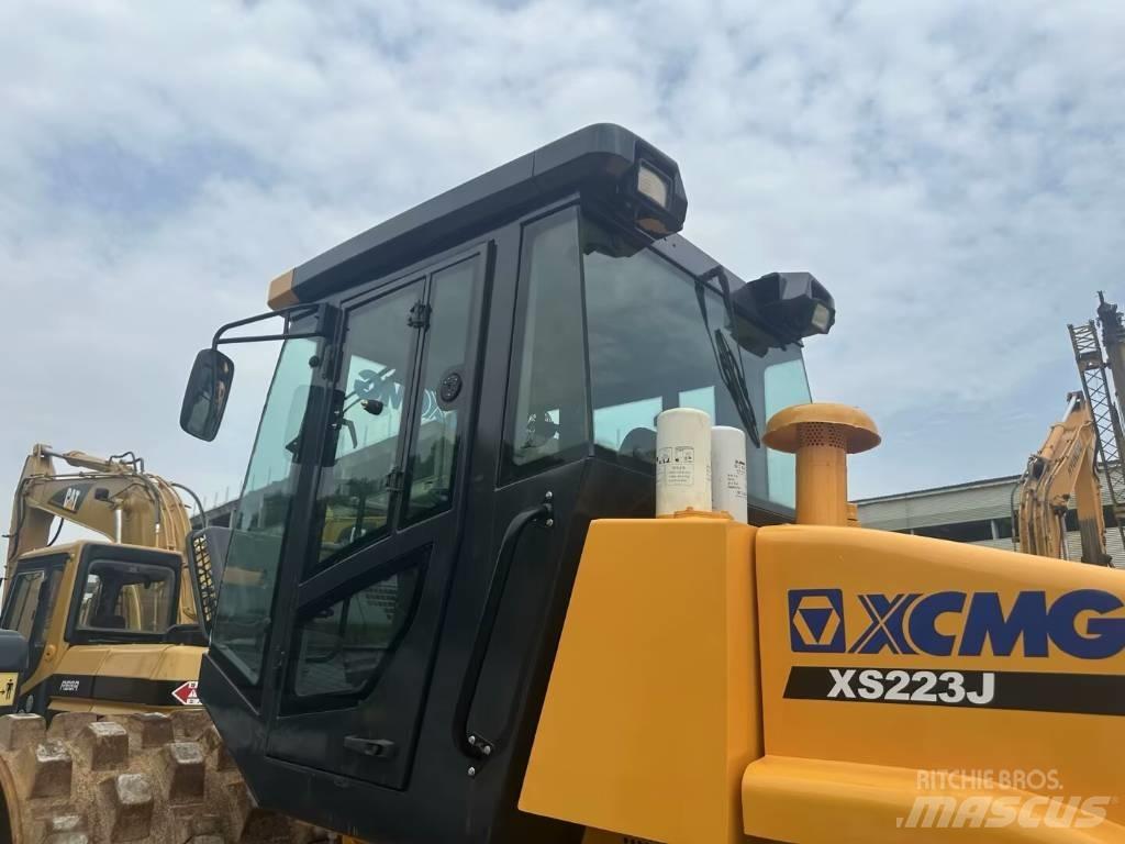 XCMG XS 223 J Enkelt tromle