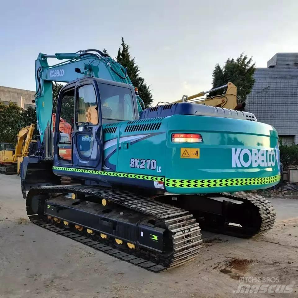 Kobelco SK 210 Gravemaskiner på larvebånd