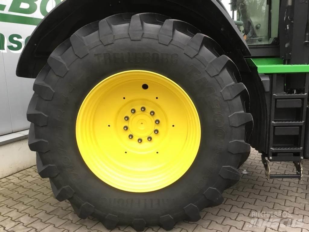 John Deere 7R330 Traktorer