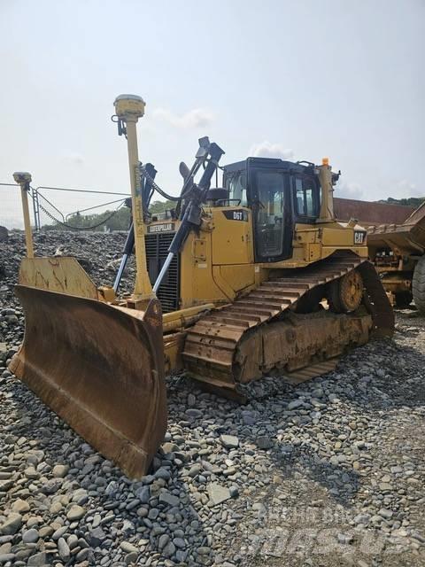 CAT D 6 T LGP Bulldozer på larvebånd