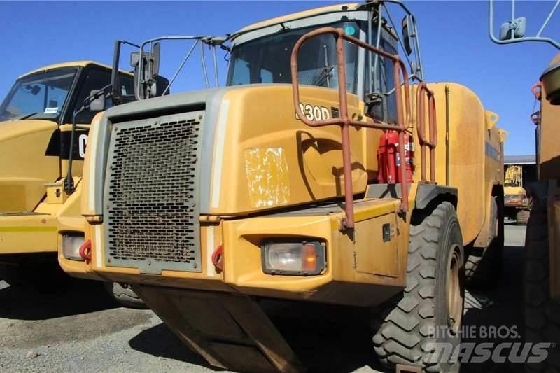Bell 23000L Andre lastbiler