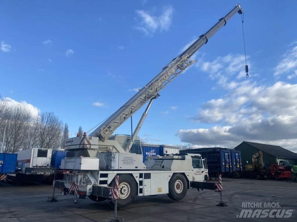 Liebherr LTM1030 Kraner til alt terræn