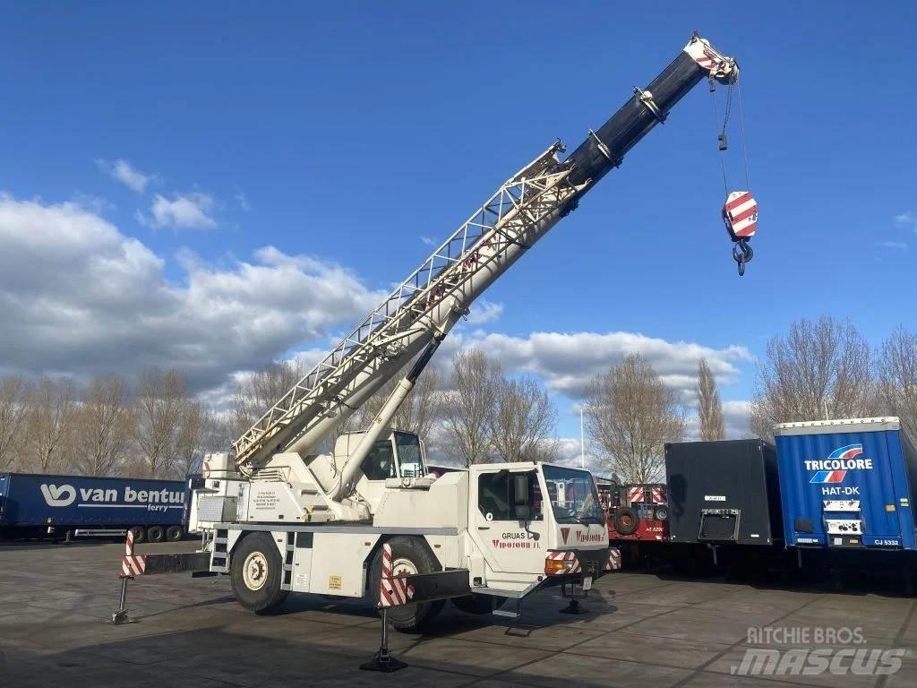 Liebherr LTM1030 Kraner til alt terræn