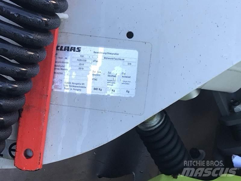 CLAAS CORTO 3200 F Kombihøstere