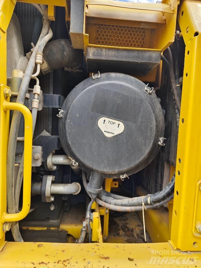 Komatsu PC 450-8 Gravemaskiner på larvebånd