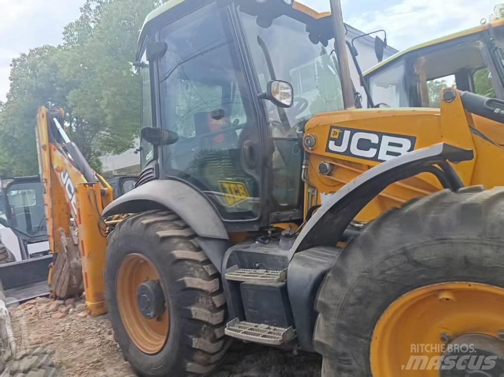 JCB 4CX Rendegravere
