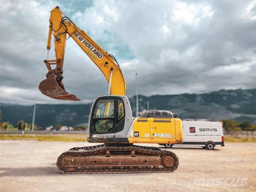 New Holland E 245 B Gravemaskiner på larvebånd