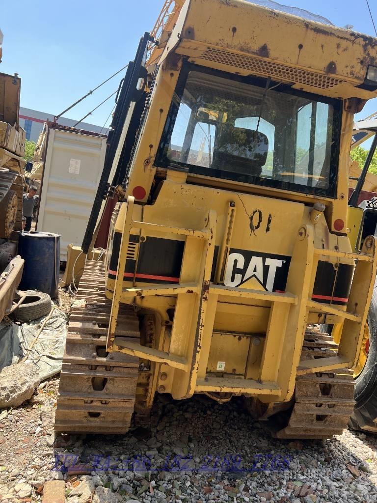 CAT D5G Bulldozer på larvebånd