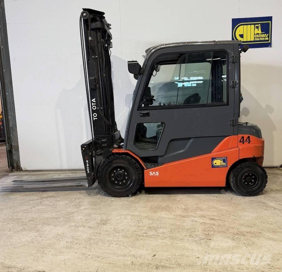 Toyota truck 8FBMT45 El gaffeltrucks