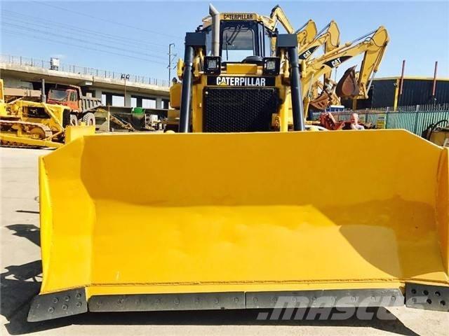 CAT D 6 H Bulldozer på larvebånd