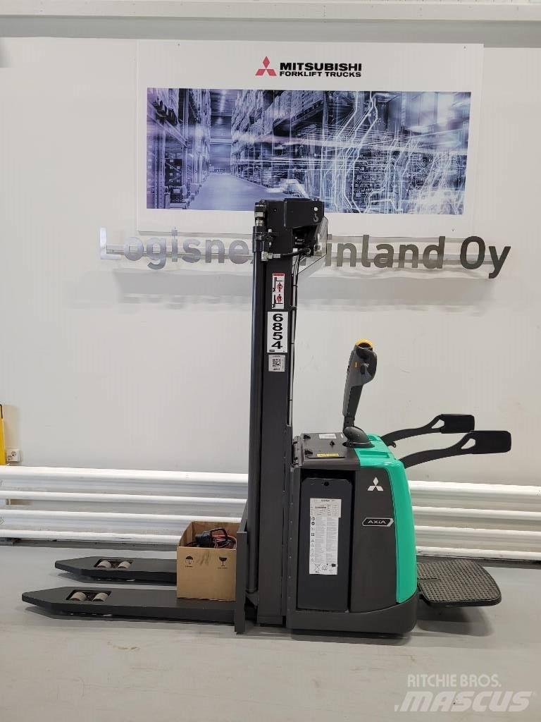 Mitsubishi SBV 16 P Selvkørende stablere