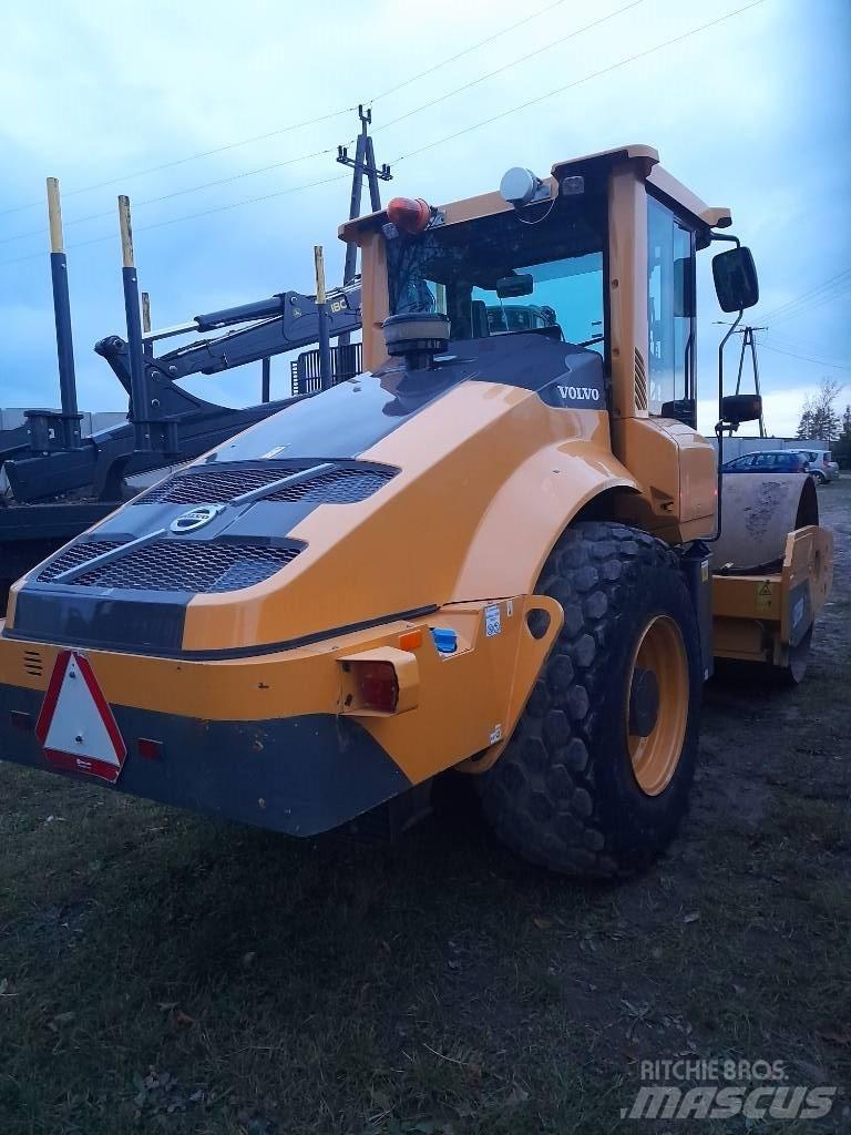 Volvo SD 135 B Enkelt tromle