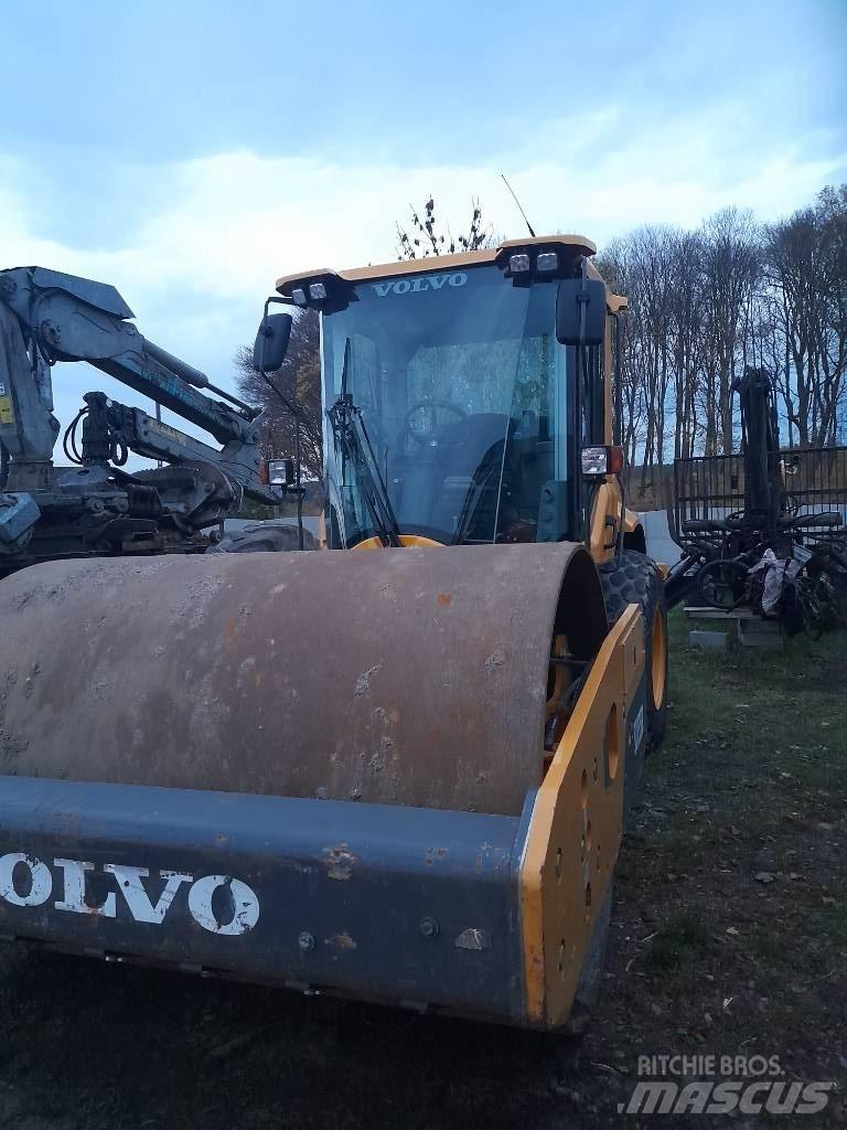 Volvo SD 135 B Enkelt tromle