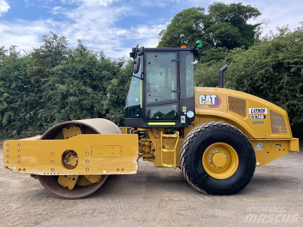 CAT CS 74 B Enkelt tromle