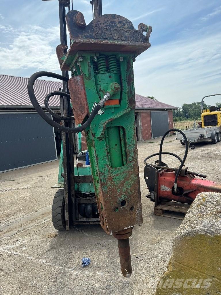 Montabert V 1200 BRH Hydrauliske pælehammere