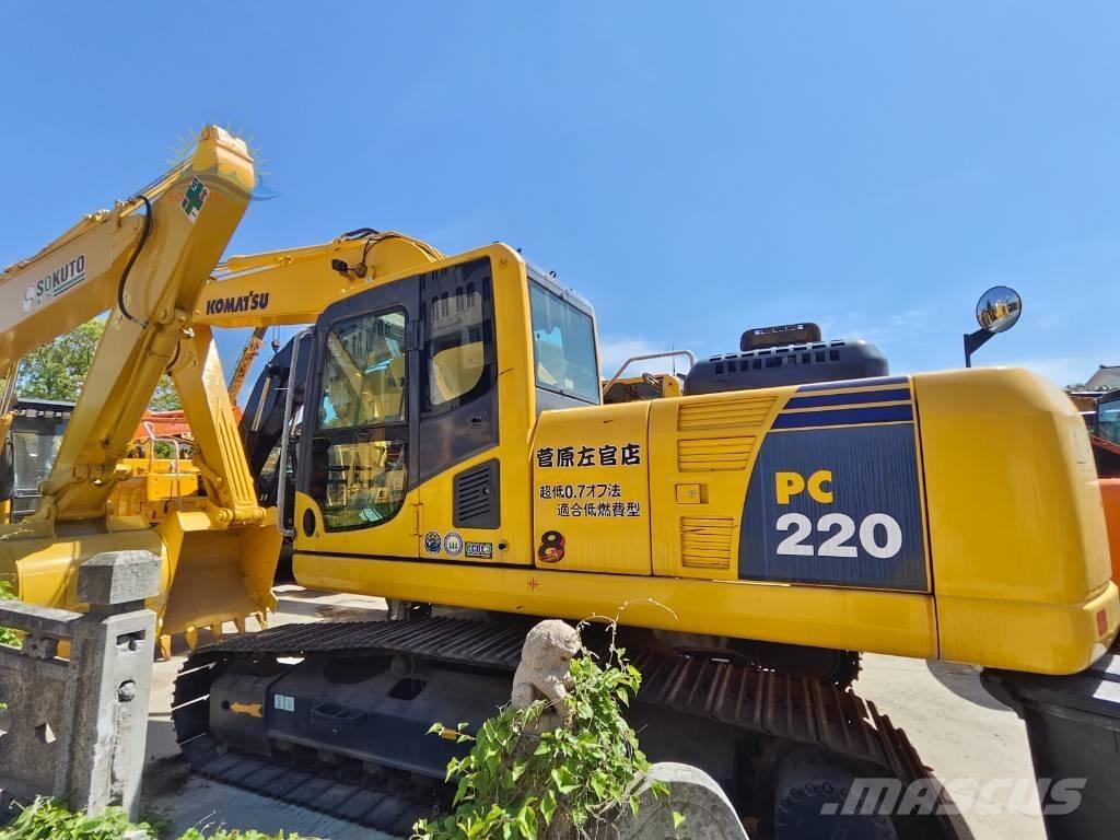 Komatsu PC 220-8 Gravemaskiner på larvebånd
