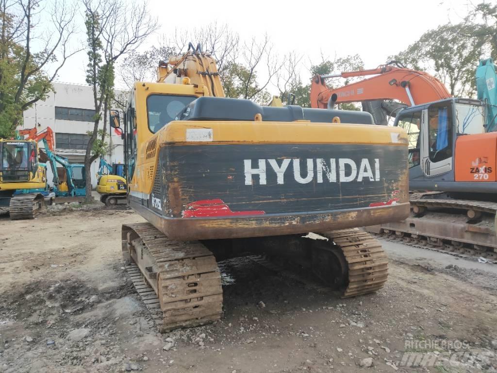 Hyundai R215-9 Gravemaskiner på larvebånd