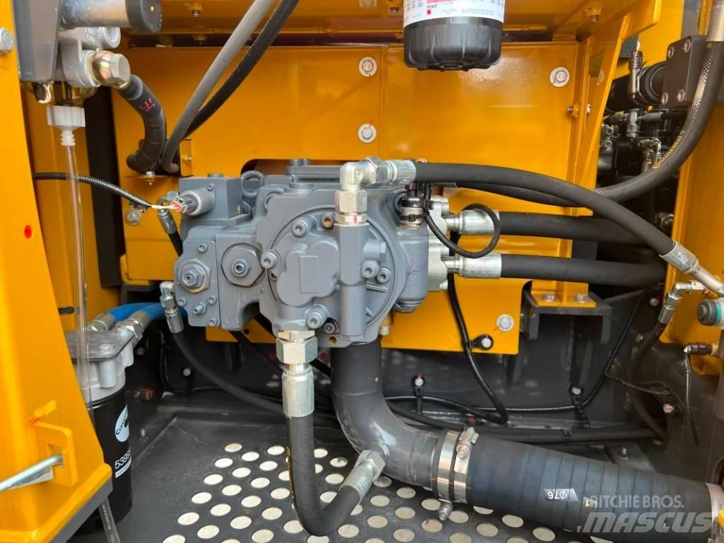 XCMG XE135GA Gravemaskiner på larvebånd
